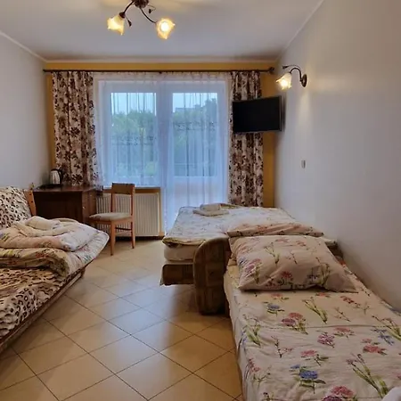 Δωμάτια σε οικογενειακή κατοικία Goscinne Draga *