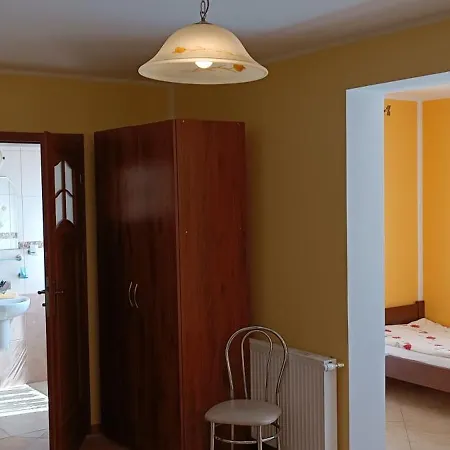 Δωμάτια σε οικογενειακή κατοικία Goscinne Draga *
